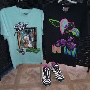 Graphic T-Shirts and Nike Sneakers Set